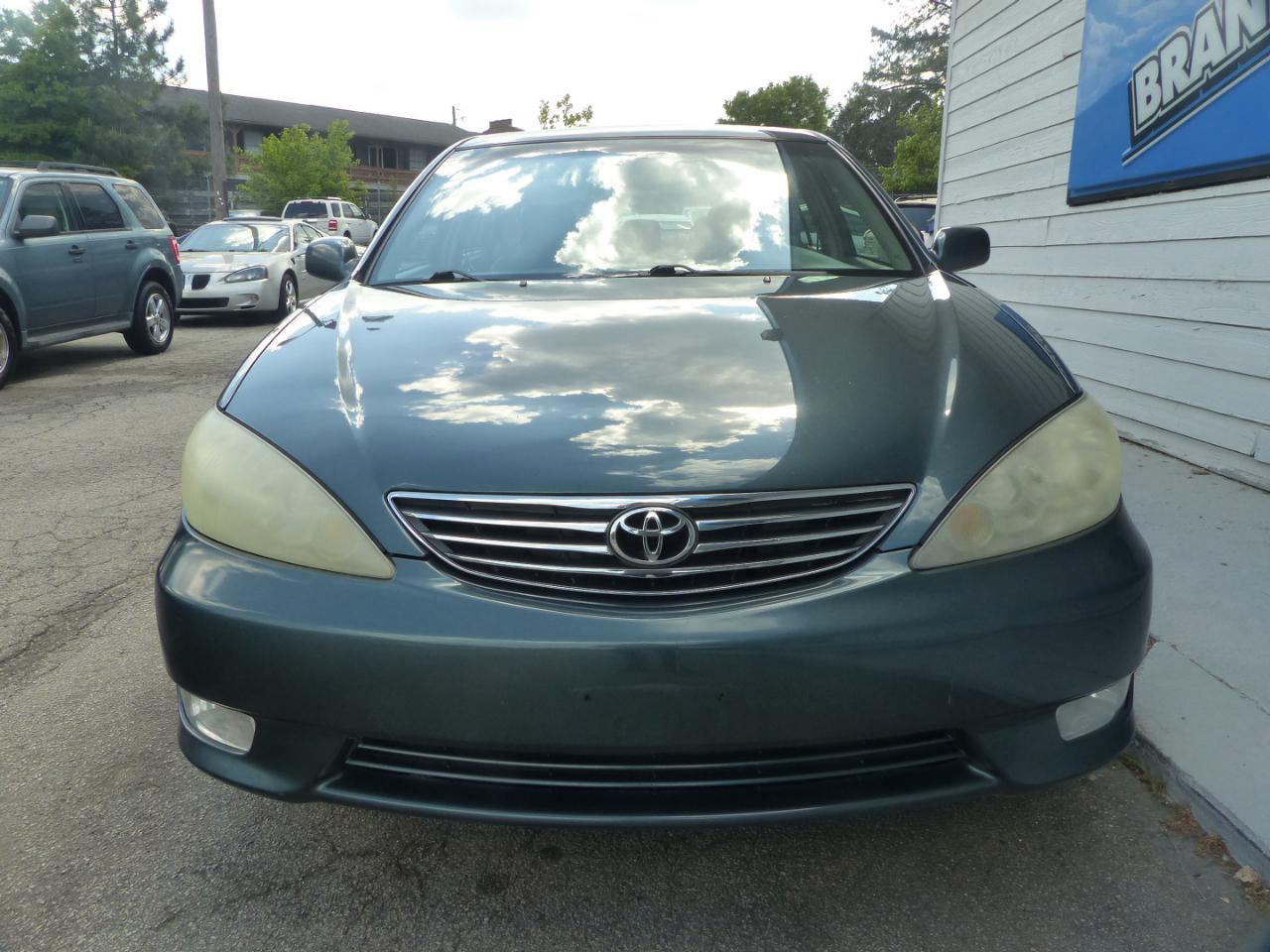 Toyota Camry XLE 2006