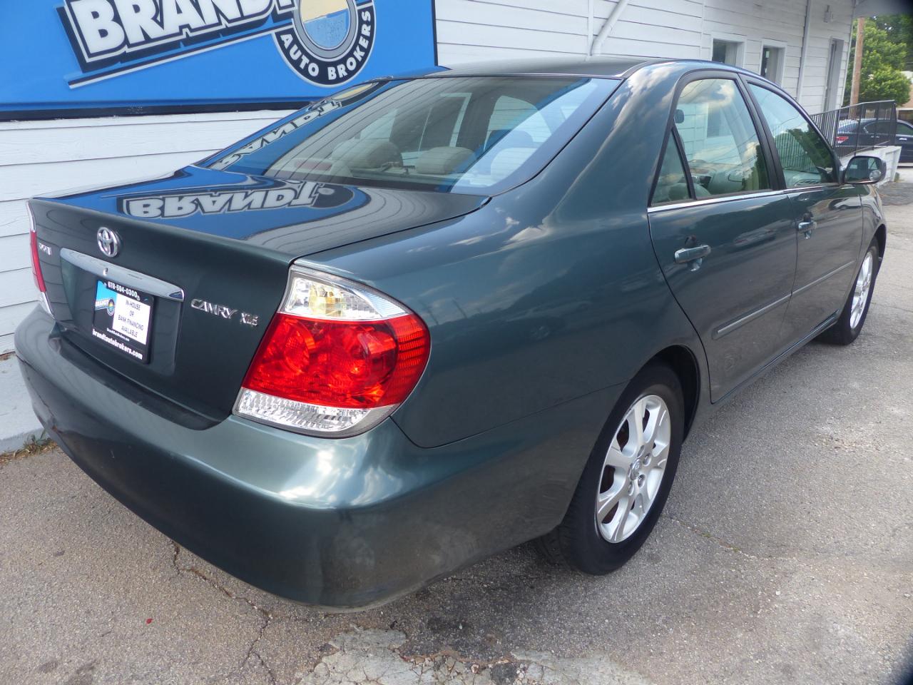 Toyota Camry XLE 2006