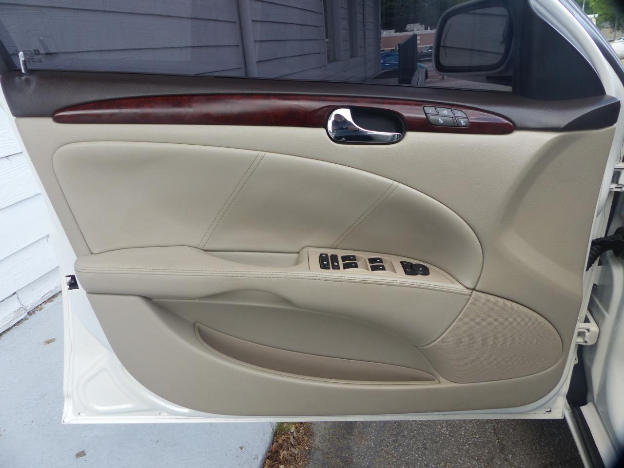 Buick Lucerne CXL1 2009