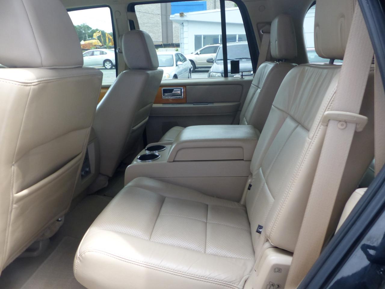 Lincoln Navigator 2WD 2008