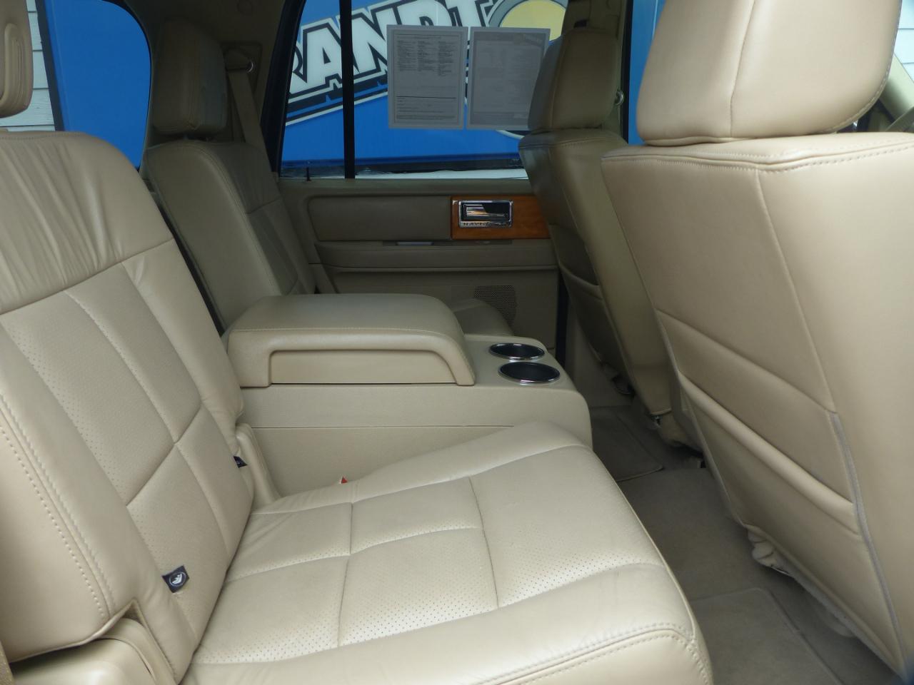 Lincoln Navigator 2WD 2008