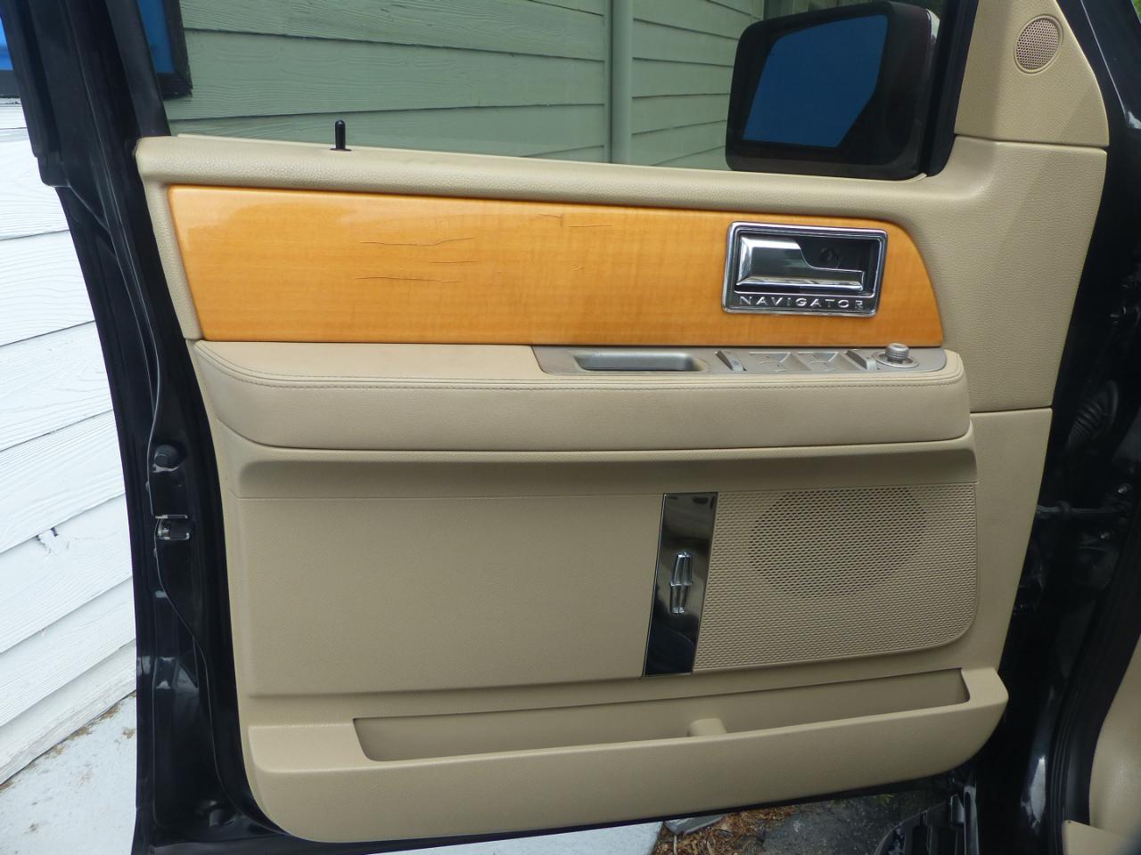 Lincoln Navigator 2WD 2008