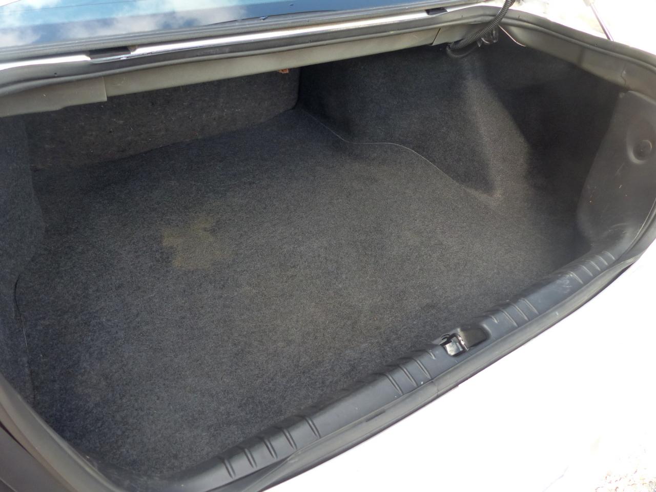 Chevrolet Impala LS 2011