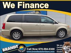 2011 Chrysler Town & Country 