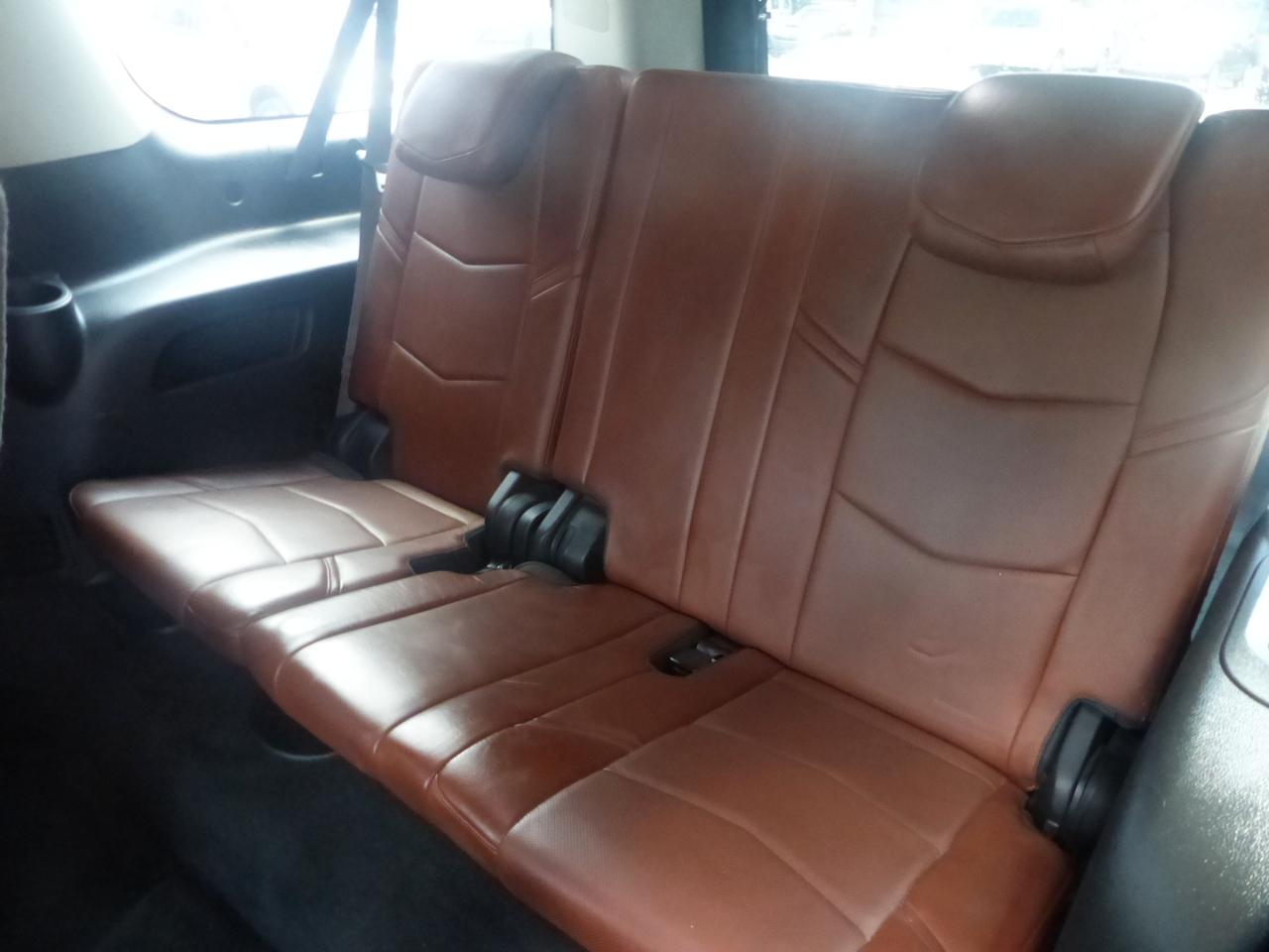 Cadillac Escalade ESV Premium 4WD 2015