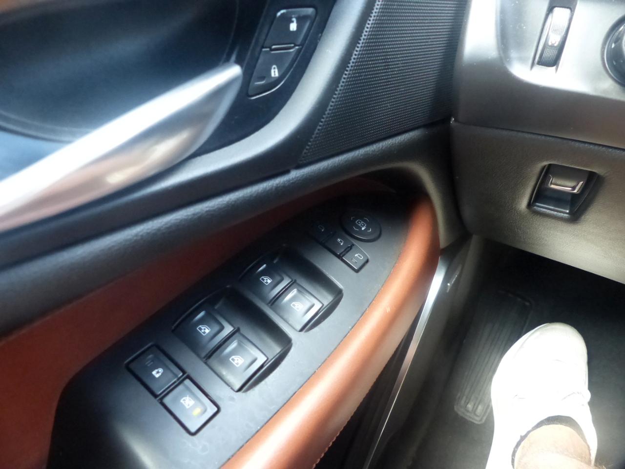 Cadillac Escalade ESV Premium 4WD 2015