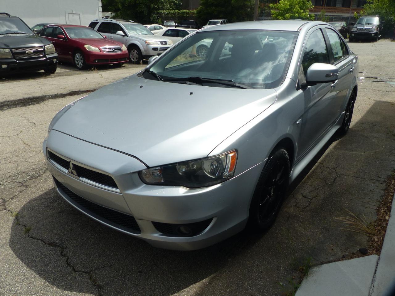 Mitsubishi Lancer ES CVT 2015