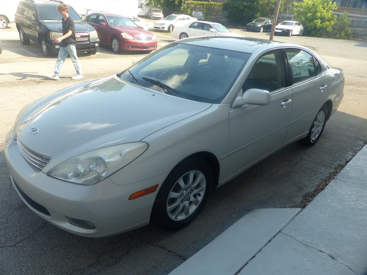 Lexus ES 330 Sedan 2004