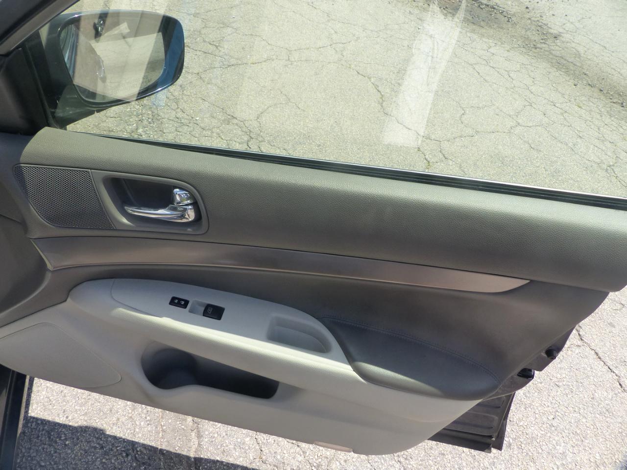 Infiniti G Sedan G25 2011