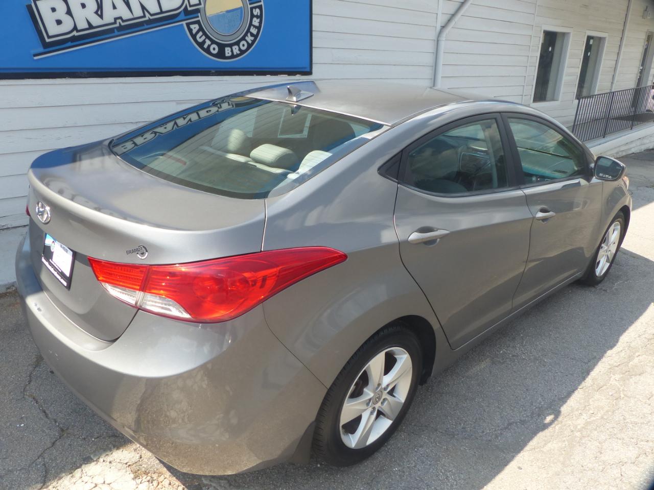 Hyundai Elantra GLS A/T 2013