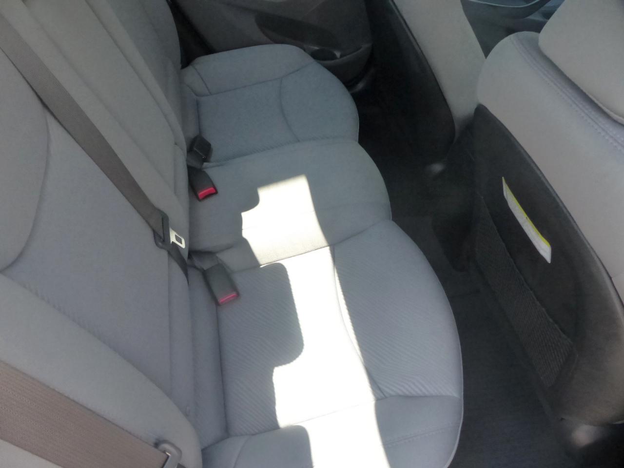 Hyundai Elantra GLS A/T 2013