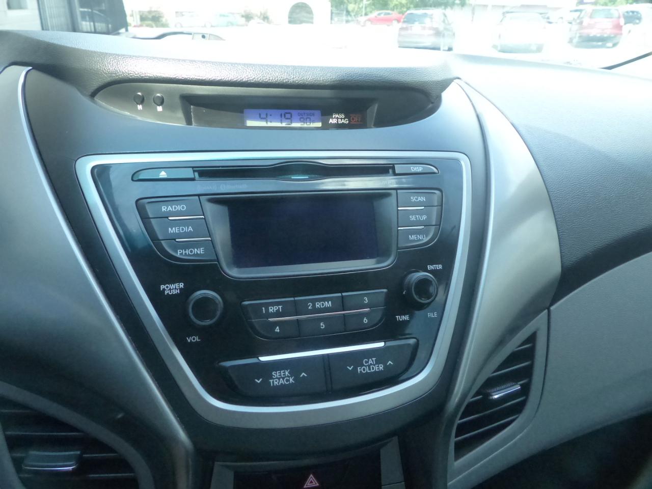 Hyundai Elantra GLS A/T 2013