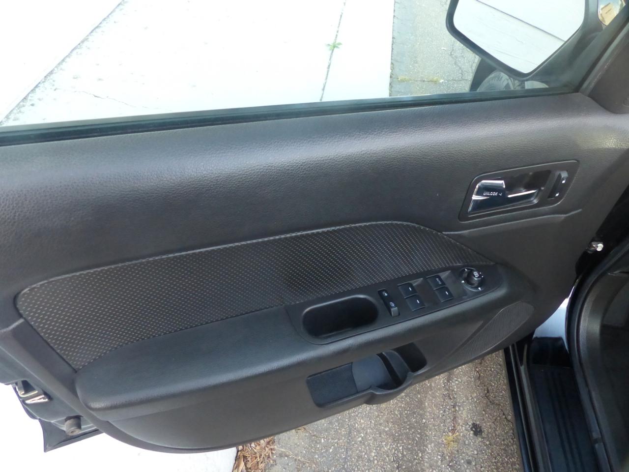 Ford Fusion V6 SEL 2006