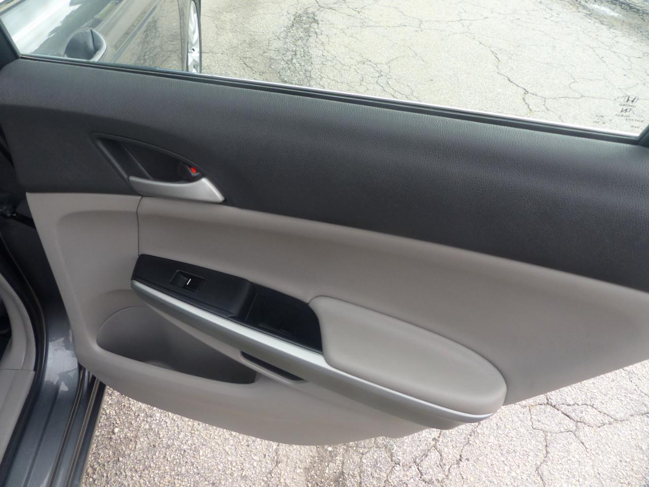 Honda Accord EX Sedan AT 2009