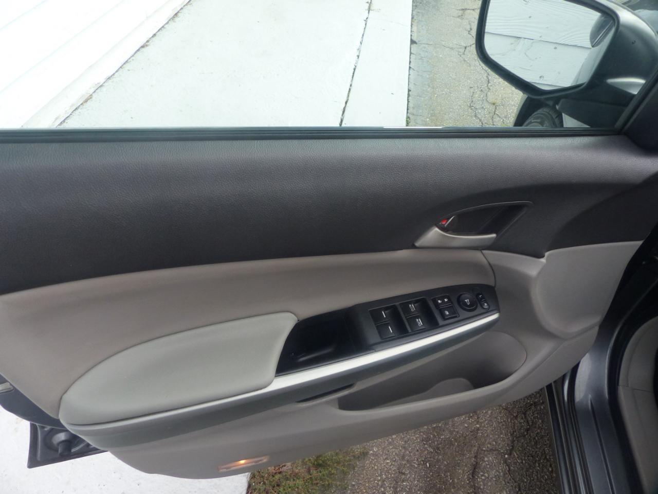 Honda Accord EX Sedan AT 2009