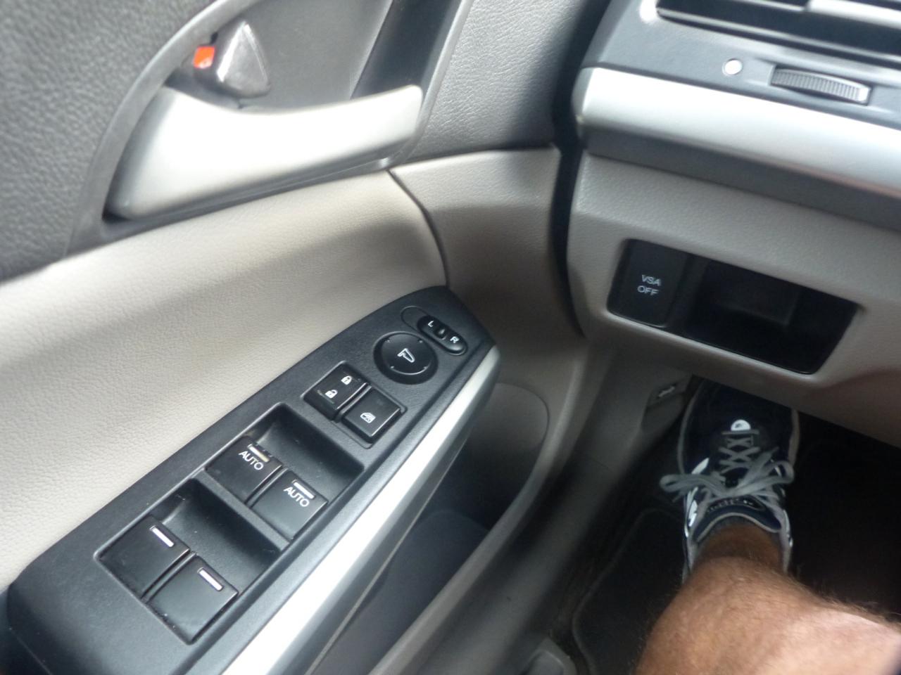 Honda Accord EX Sedan AT 2009
