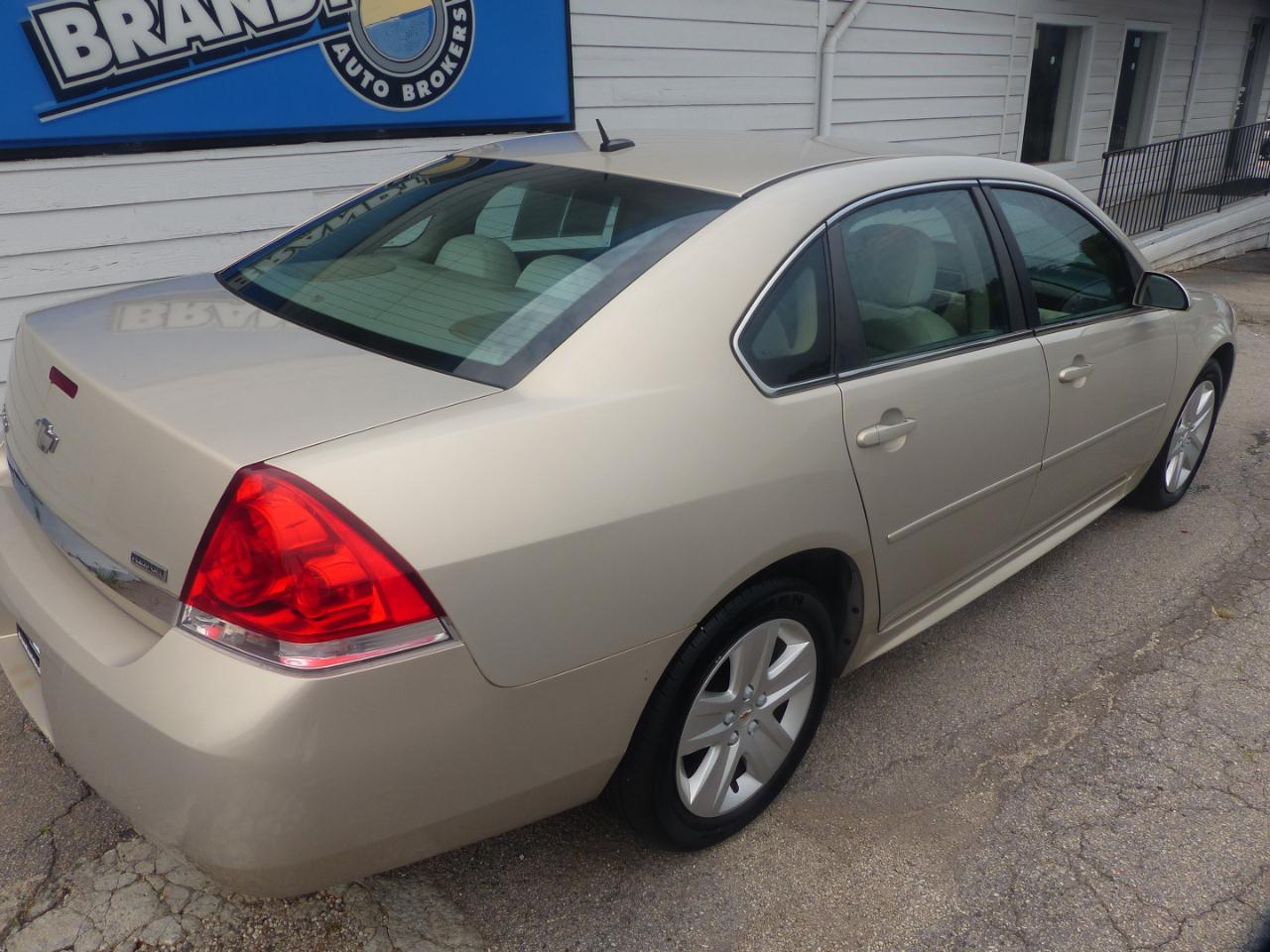 Chevrolet Impala LS 2010