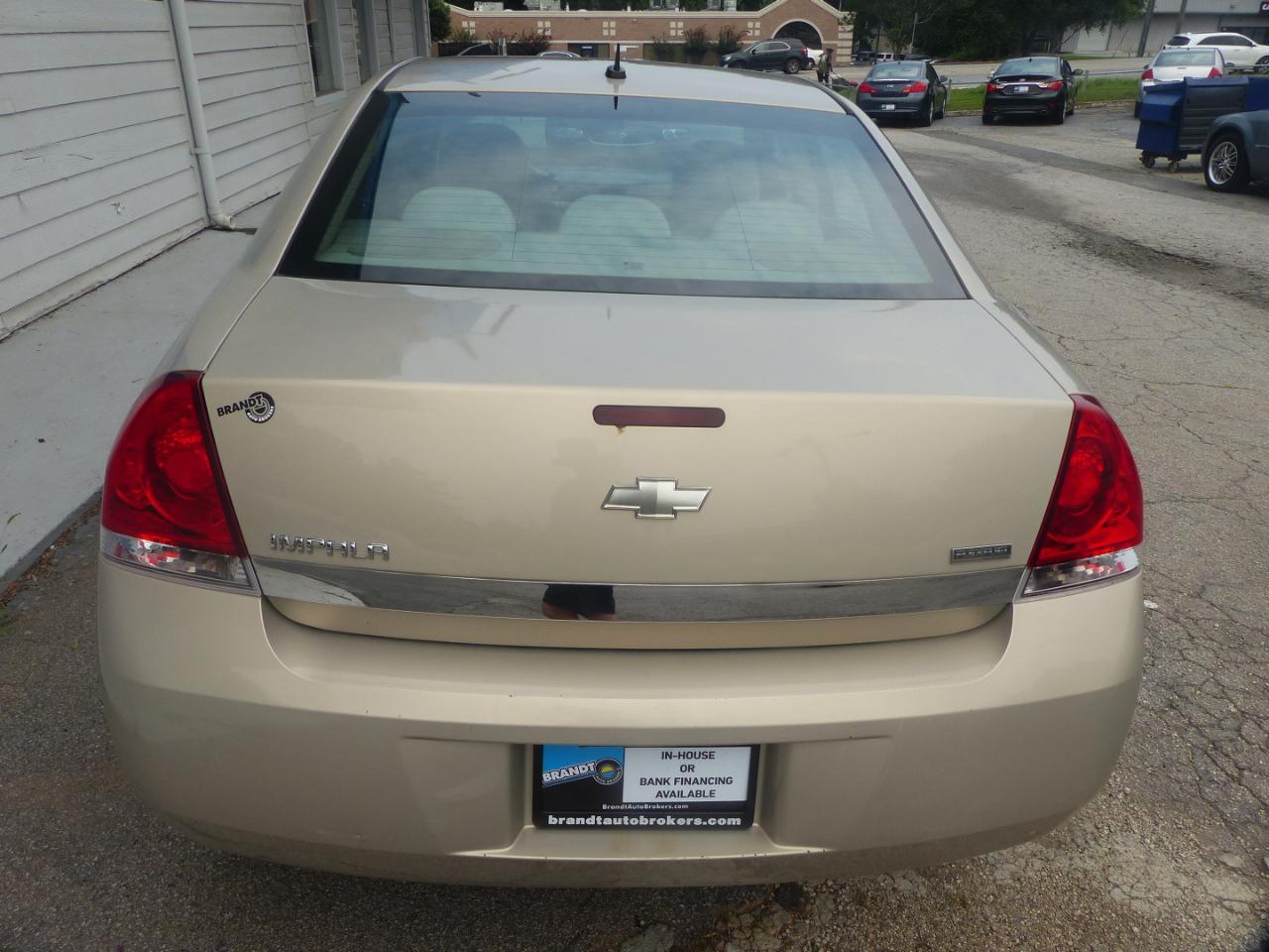 Chevrolet Impala LS 2010