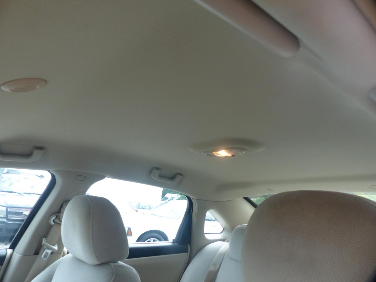 Chevrolet Impala LS 2010