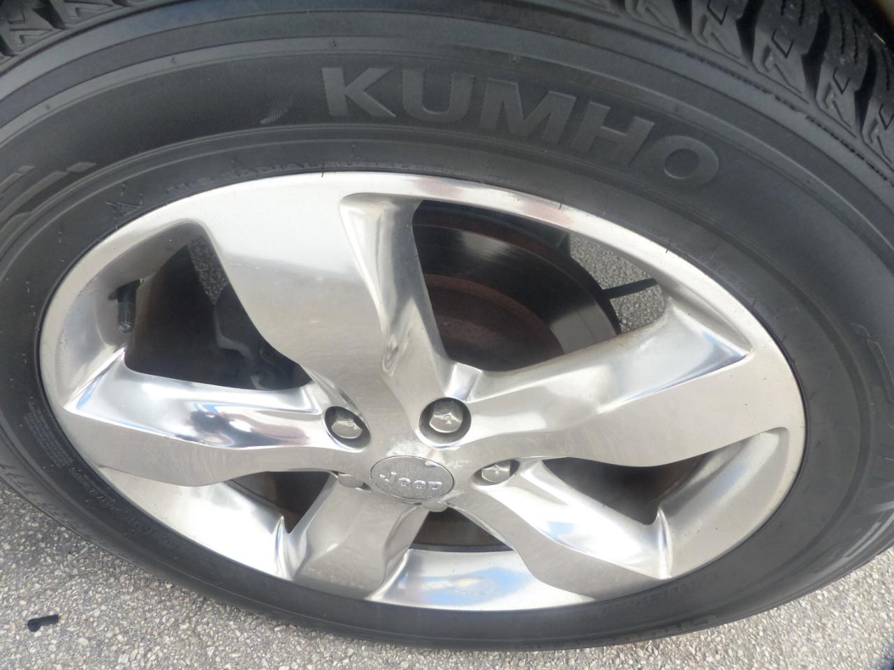 Jeep Grand Cherokee Overland 2WD 2012