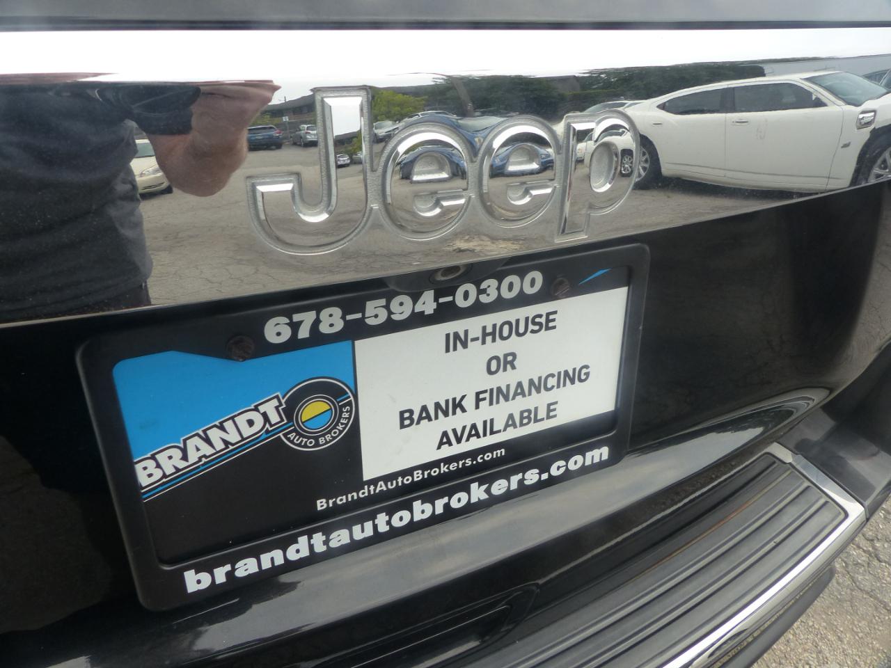 Jeep Grand Cherokee Overland 2WD 2012