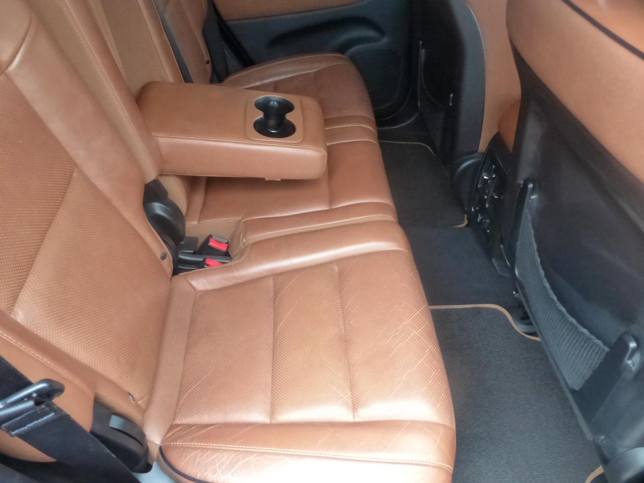 Jeep Grand Cherokee Overland 2WD 2012