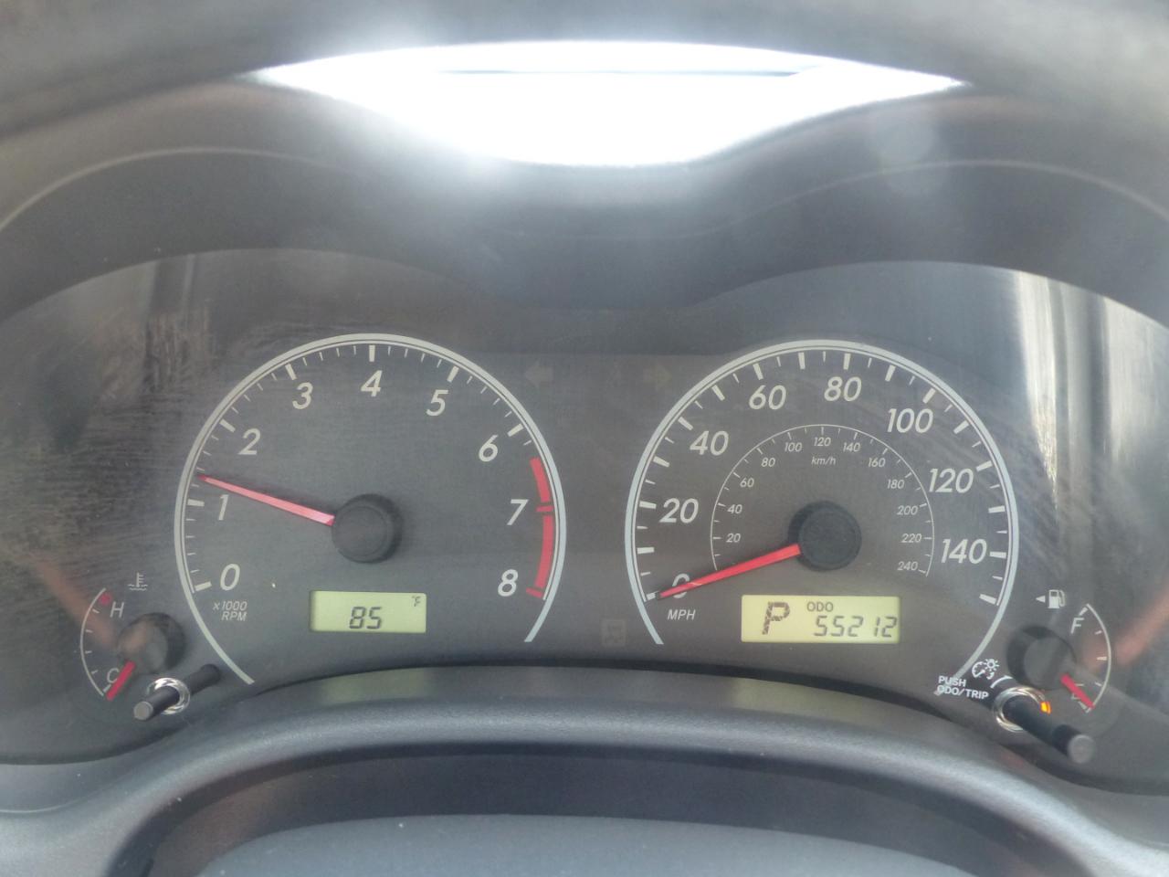 Toyota Corolla LE 4-Speed AT 2013