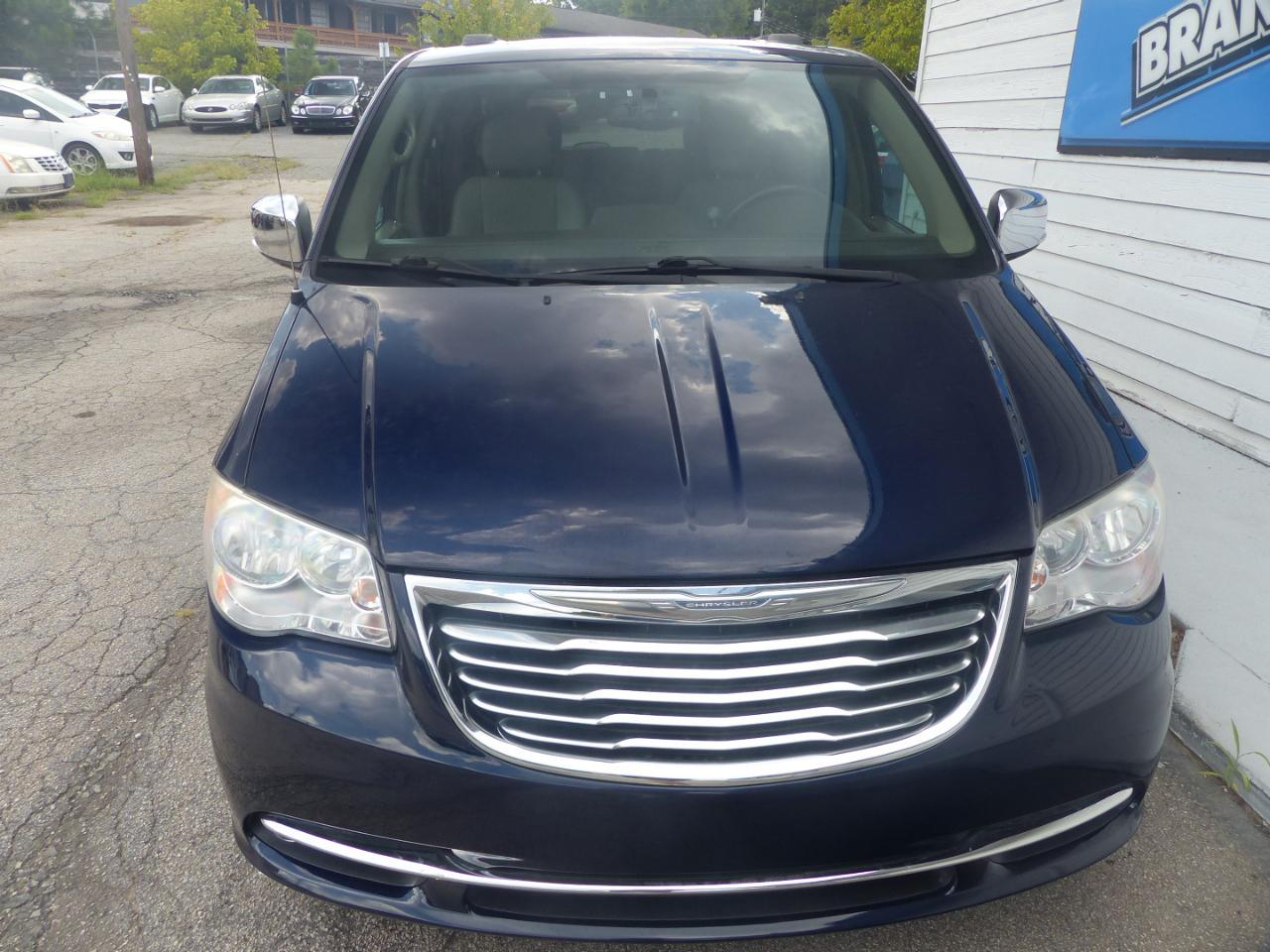 Chrysler Town & Country Touring-L 2014