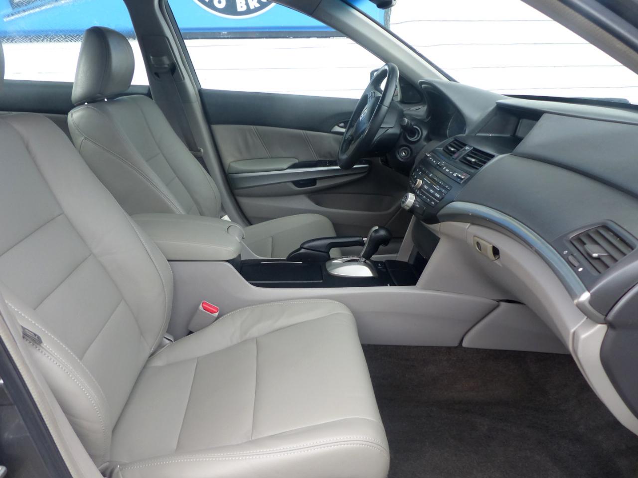 Honda Accord EX-L Sedan AT 2009