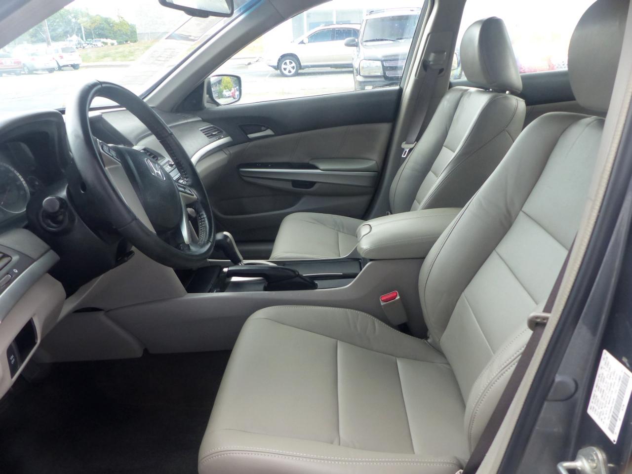 Honda Accord EX-L Sedan AT 2009