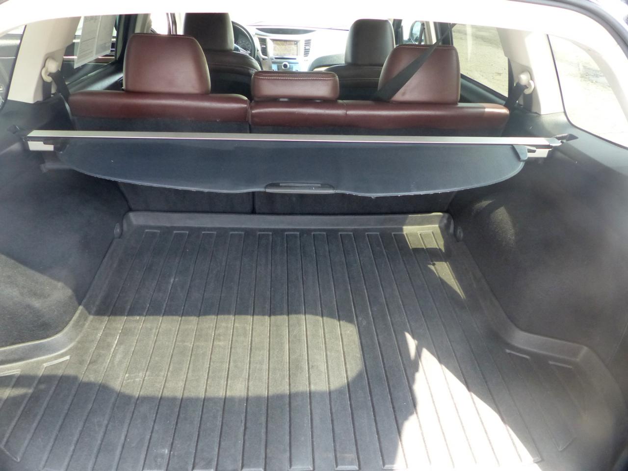 Subaru Outback 2.5i Limited 2013