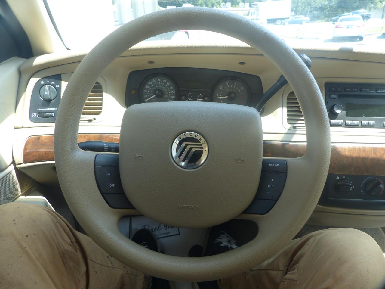 Mercury Grand Marquis GS 2008