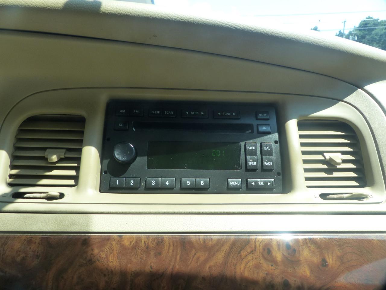 Mercury Grand Marquis GS 2008