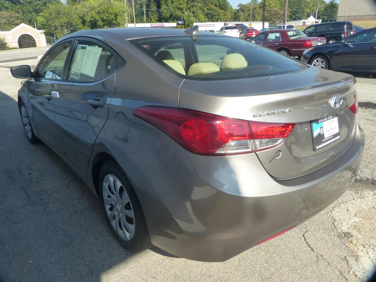 Hyundai Elantra GLS A/T 2013
