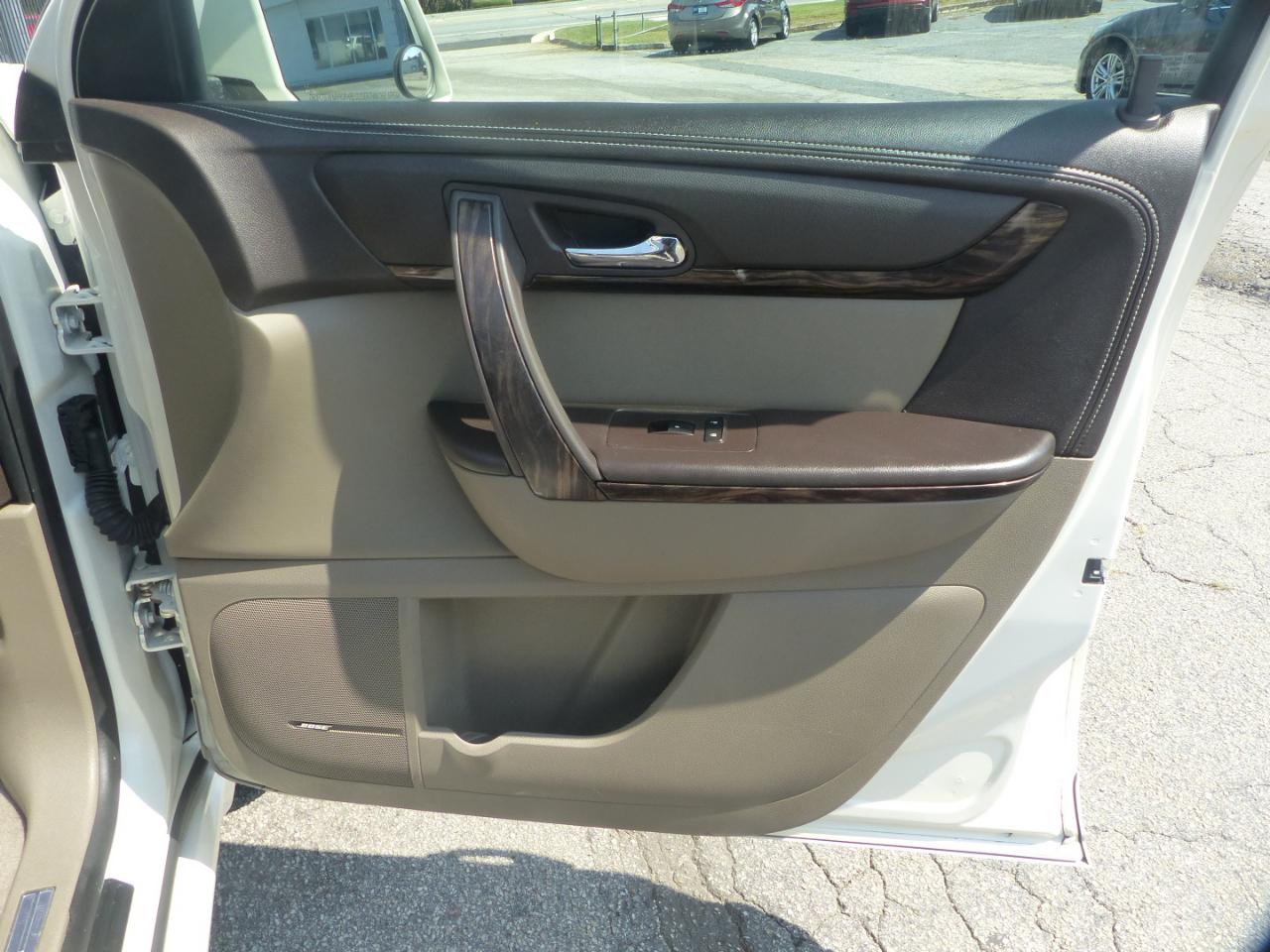 GMC Acadia Denali AWD 2013