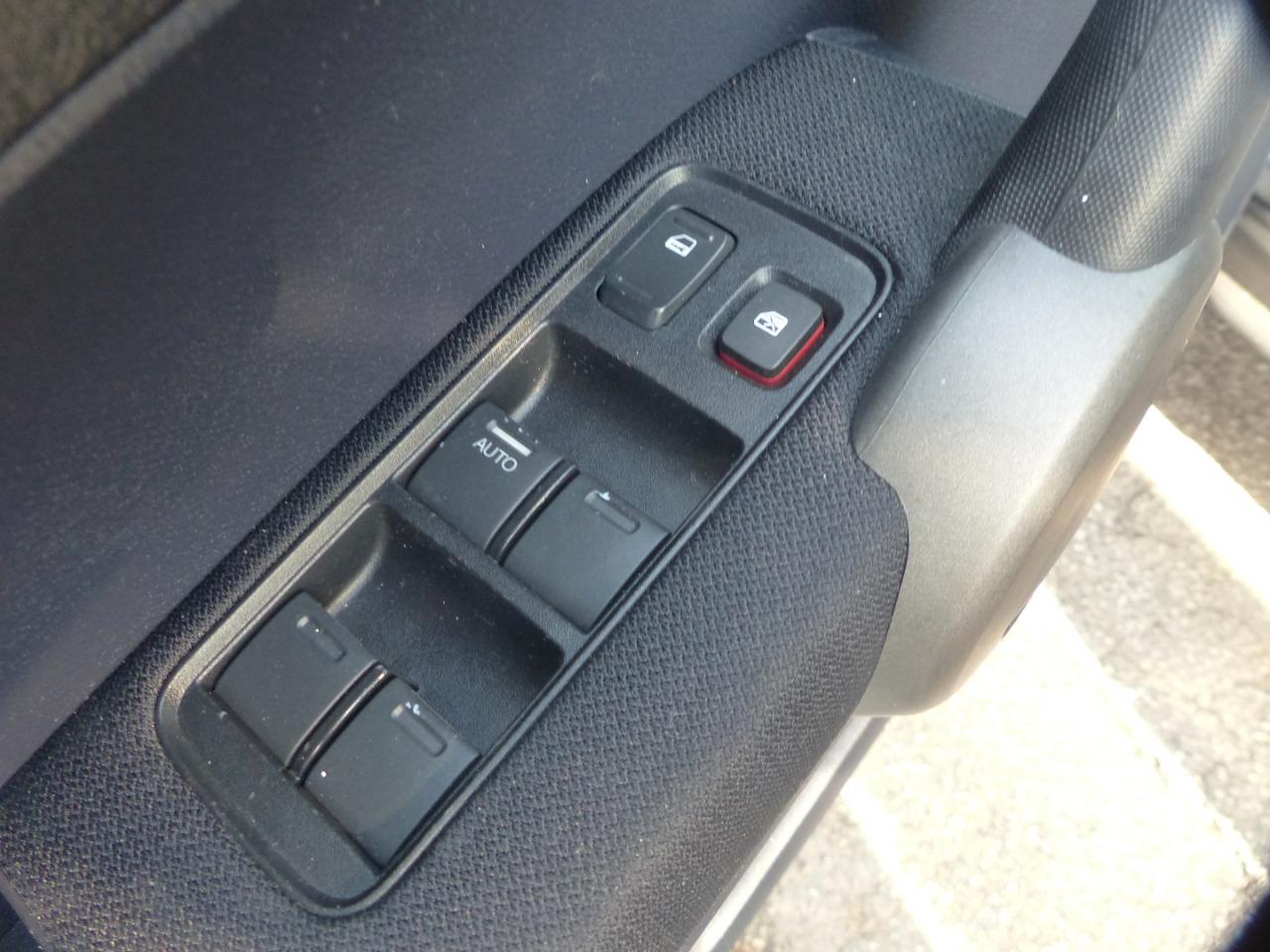 Honda CR-V EX 2WD 5-Speed AT 2011