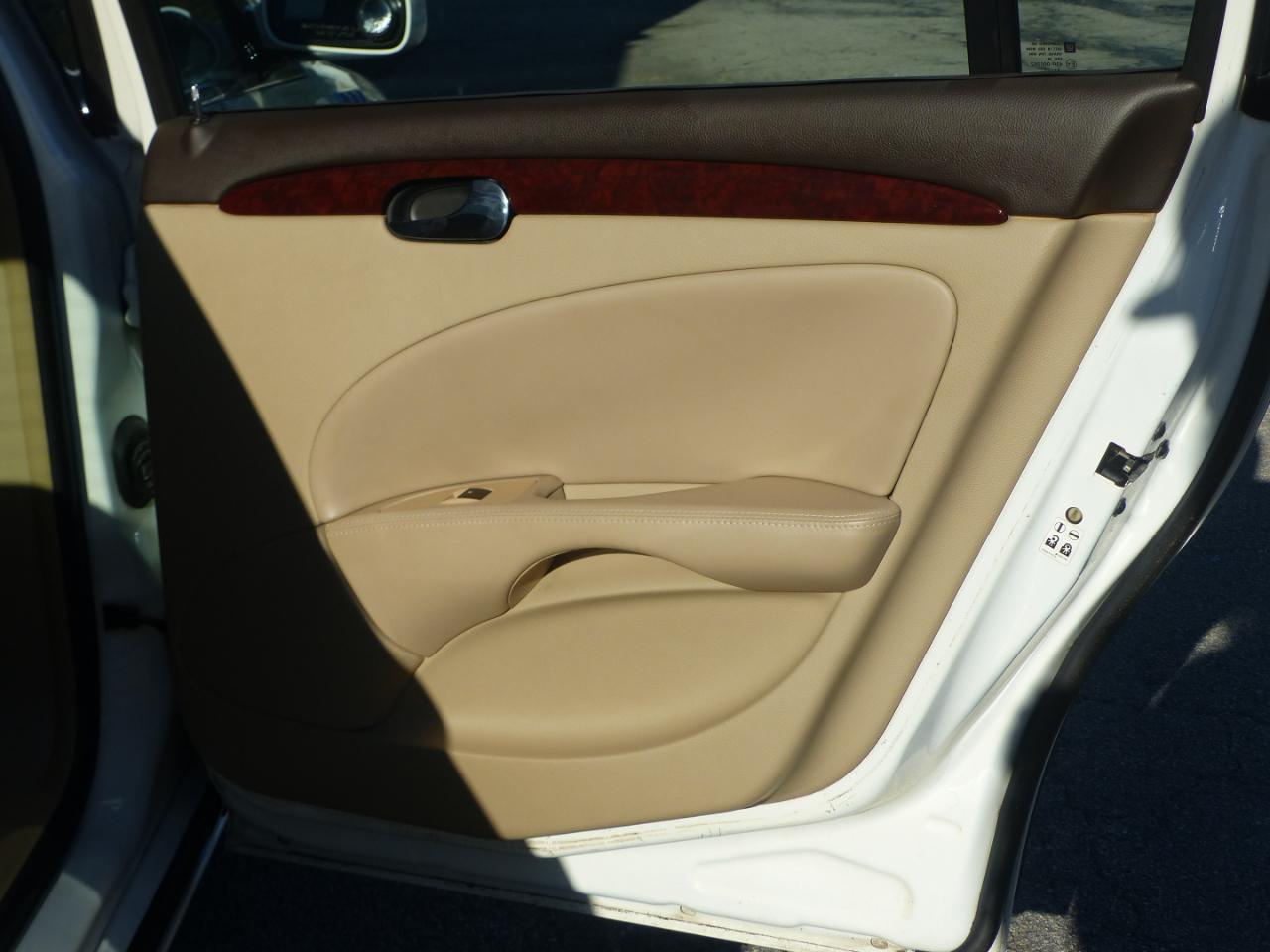 Buick Lucerne CXL V6 2007