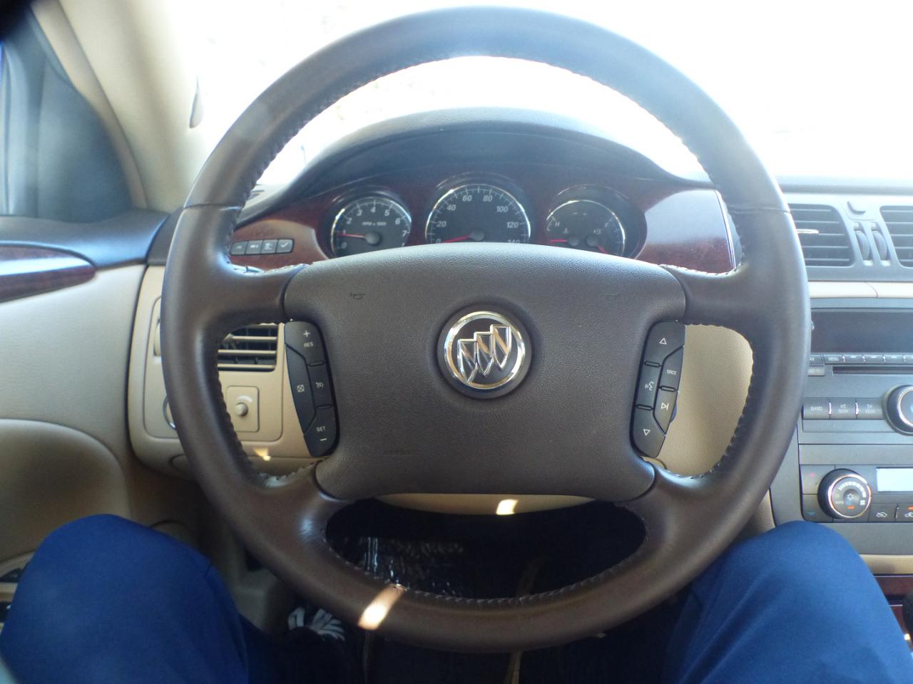 Buick Lucerne CXL V6 2007