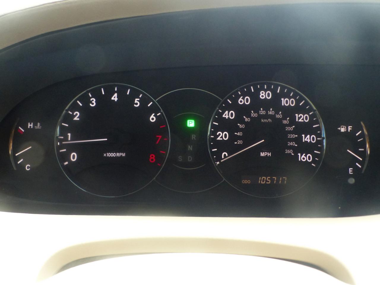 Toyota Avalon Limited 2005