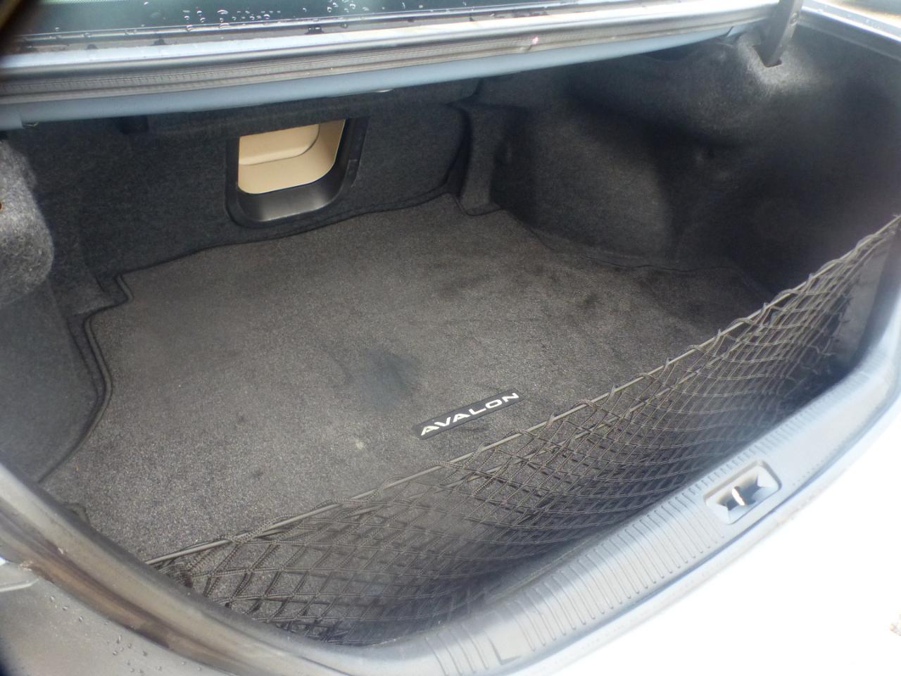 Toyota Avalon Limited 2005