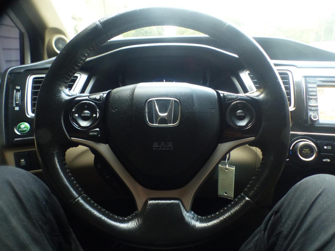 Honda Civic EX-L Sedan 5-Speed AT 2013