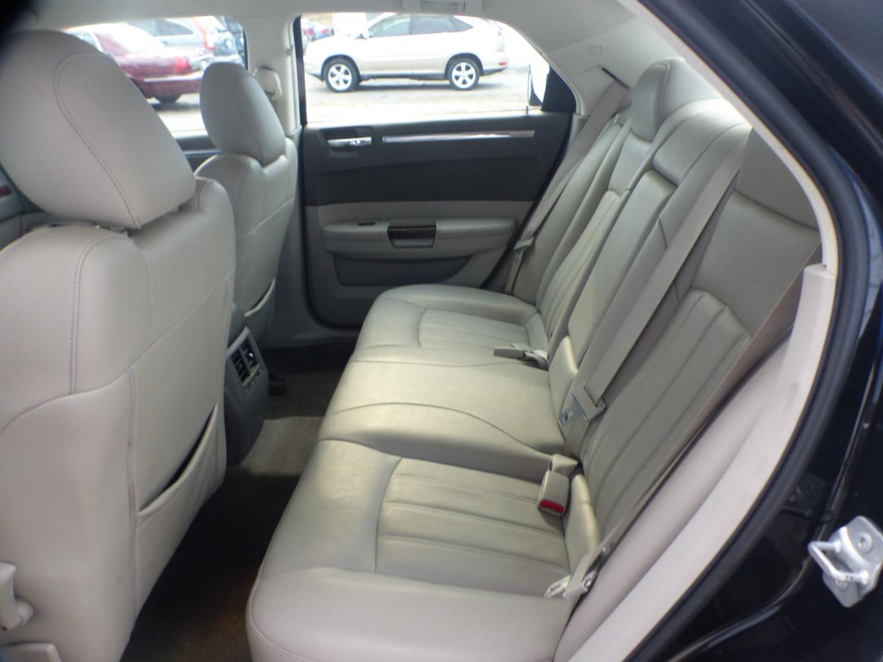 Chrysler 300 C HEMI RWD 2009