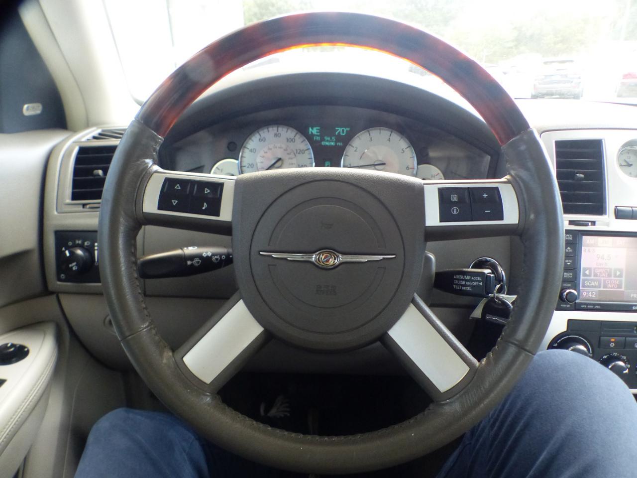 Chrysler 300 C HEMI RWD 2009