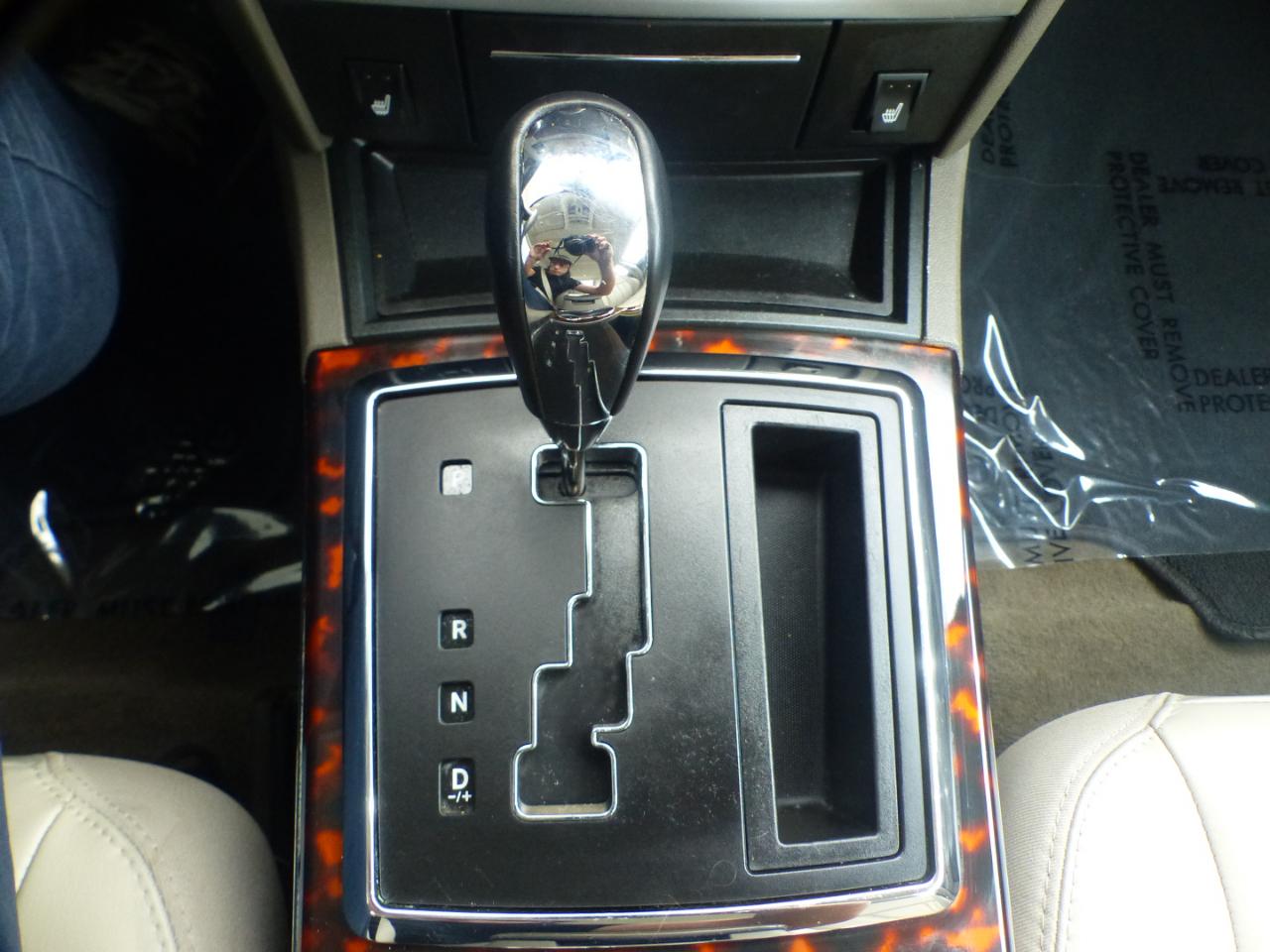 Chrysler 300 C HEMI RWD 2009