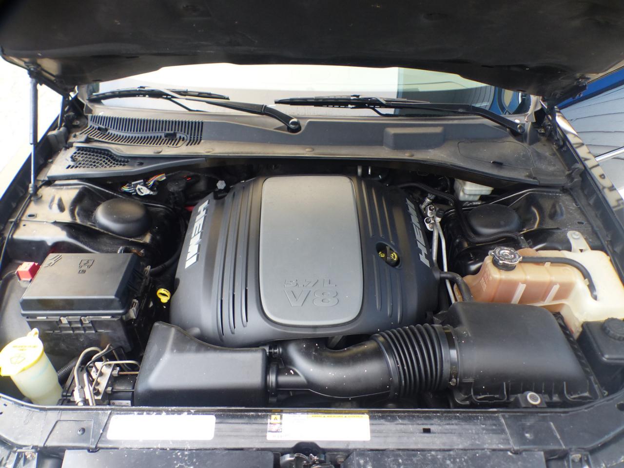 Chrysler 300 C HEMI RWD 2009