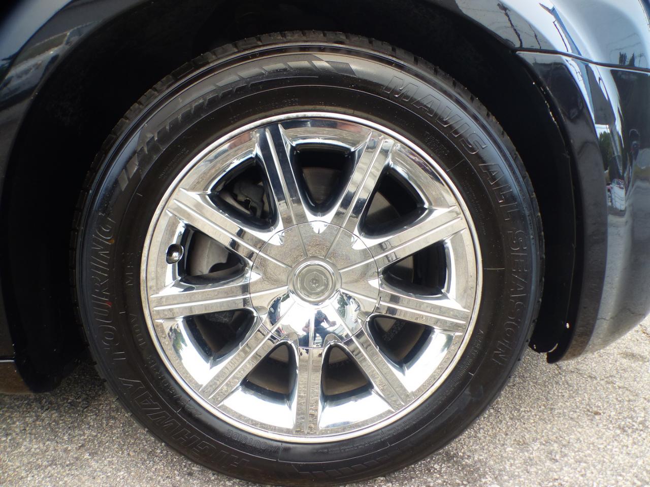 Chrysler 300 C HEMI RWD 2009