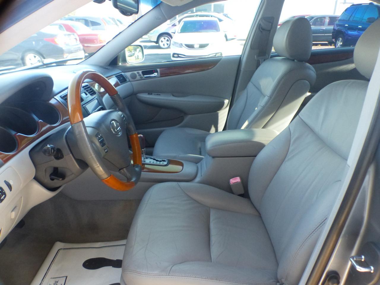Lexus ES 330 Sedan 2006