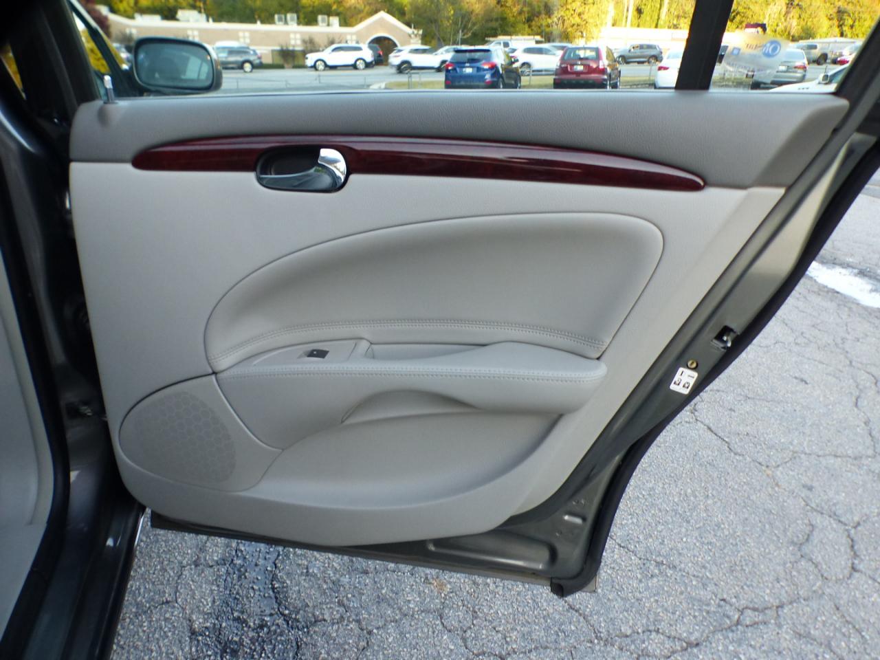 Buick Lucerne CXL V6 2007