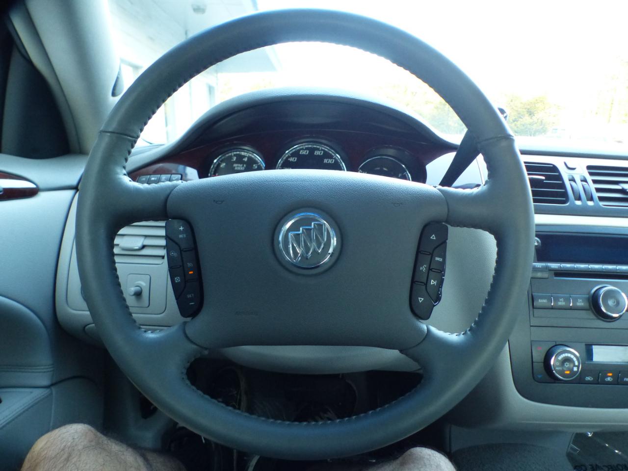 Buick Lucerne CXL V6 2007