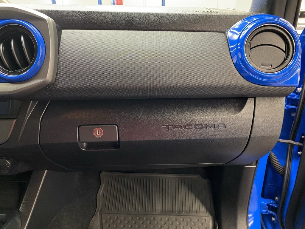 2020 Toyota Tacoma SR5 Double Cab Long Bed photo 22